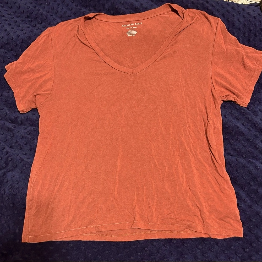 American Eagle V Neck Tee